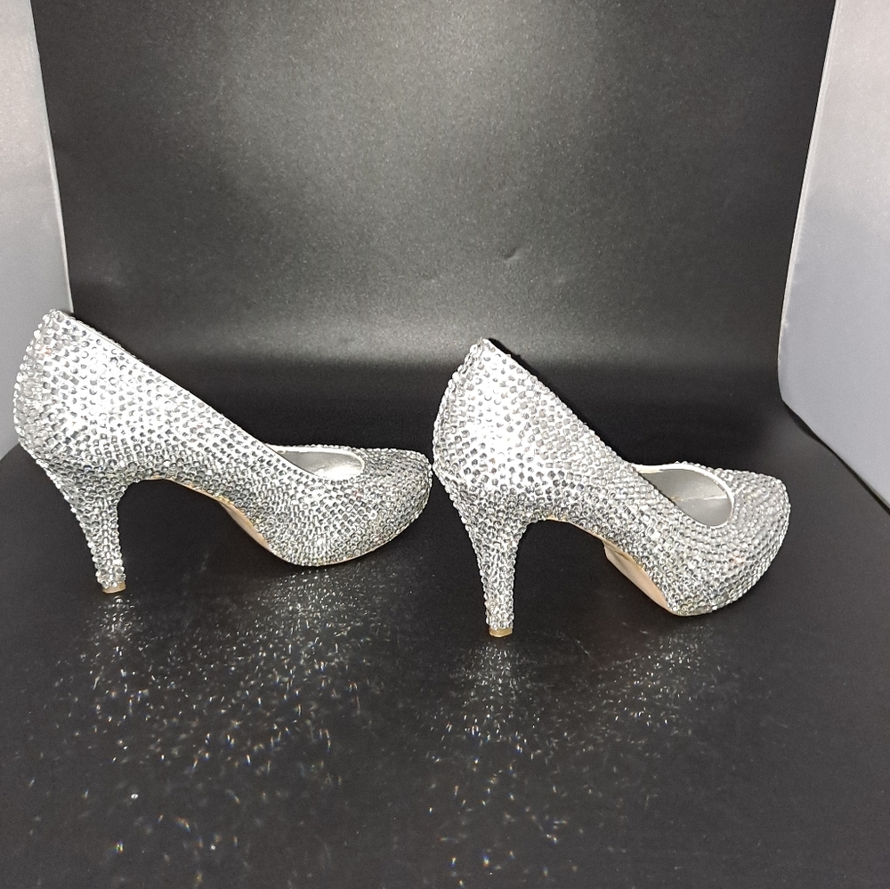 Marc Defang heels - Picture 4 of 15